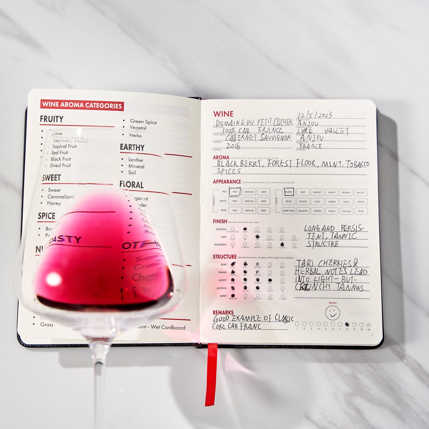 Wine Folly Wine Journal Guided Wine Tasting Notes (5" x 7" B6 Notebook) - Features 4 Step Tasting Method, Wine Color Reference Card, and Page Marker (Black)