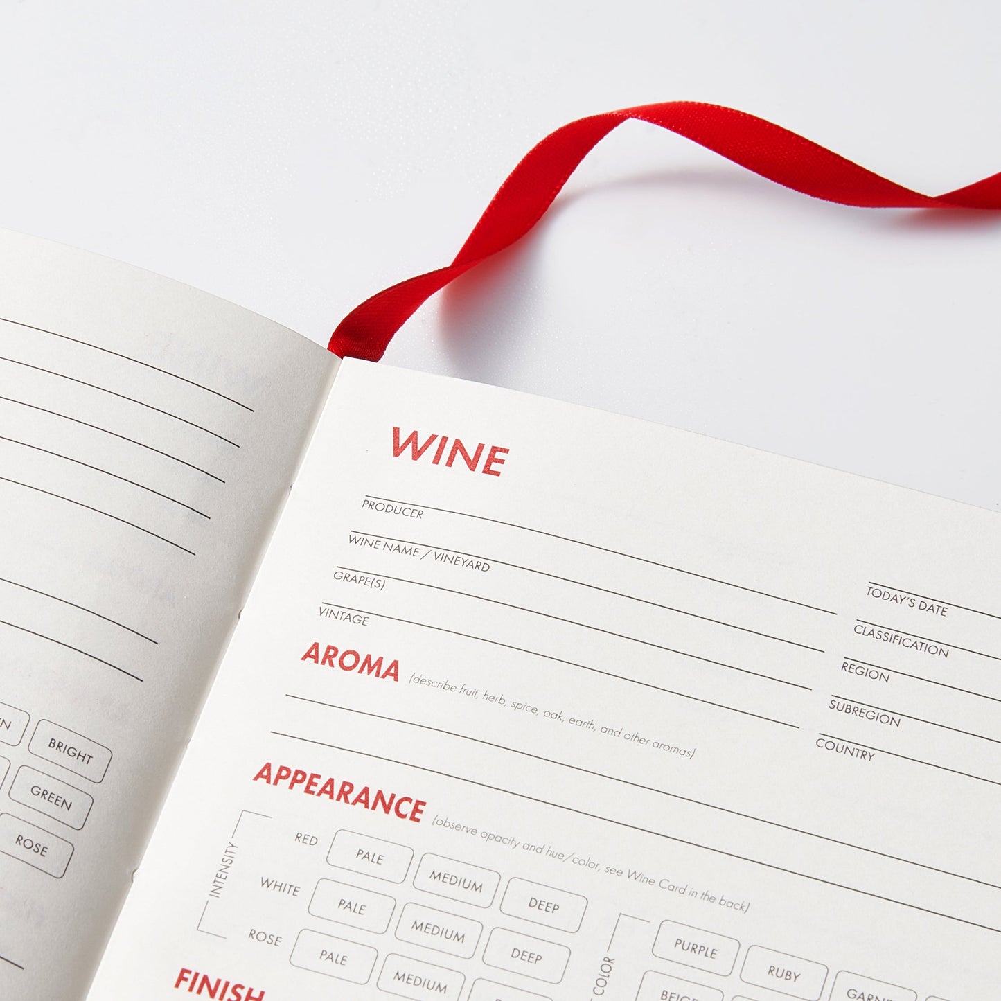 Wine Folly Wine Journal Guided Wine Tasting Notes (5" x 7" B6 Notebook) - Features 4 Step Tasting Method, Wine Color Reference Card, and Page Marker (Black)
